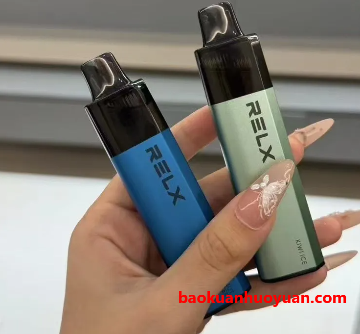 十年玩家深度评测：悦刻4000值得买吗？真实体验揭示优缺点真相