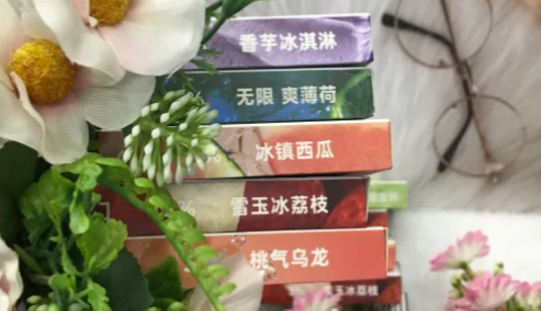 悦刻五代官网标价2025多少钱一支？