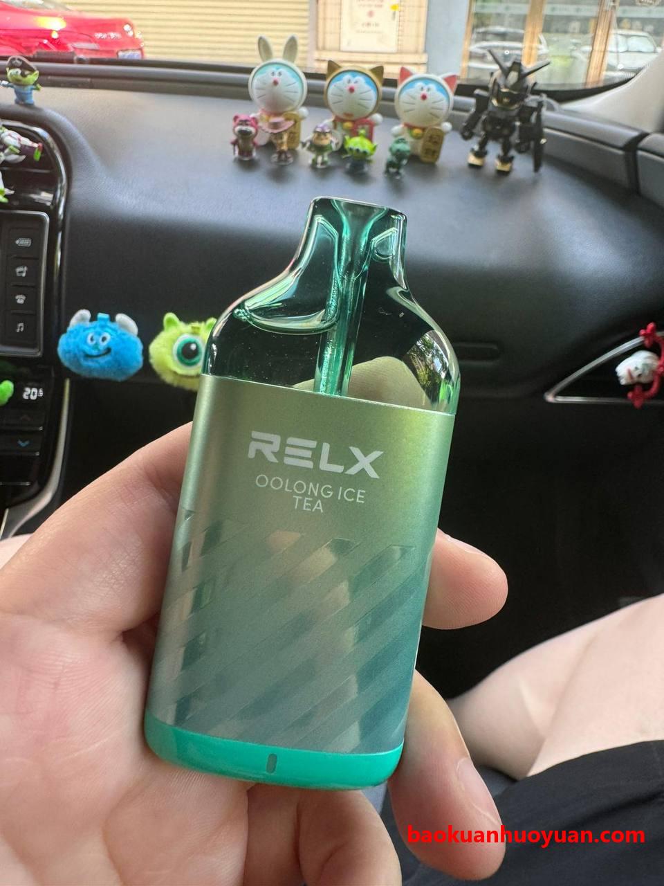 悦刻一次性电子烟闪灯是什么意思？深度解析